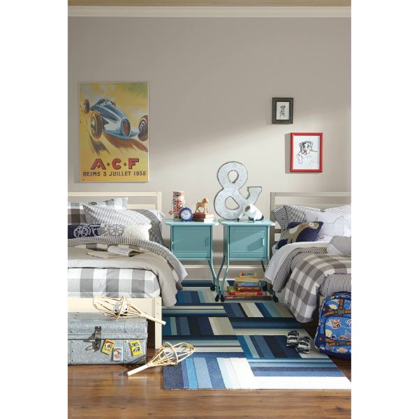 Coco 1955 Mid-Fleetwood-Paints-Paint-Online