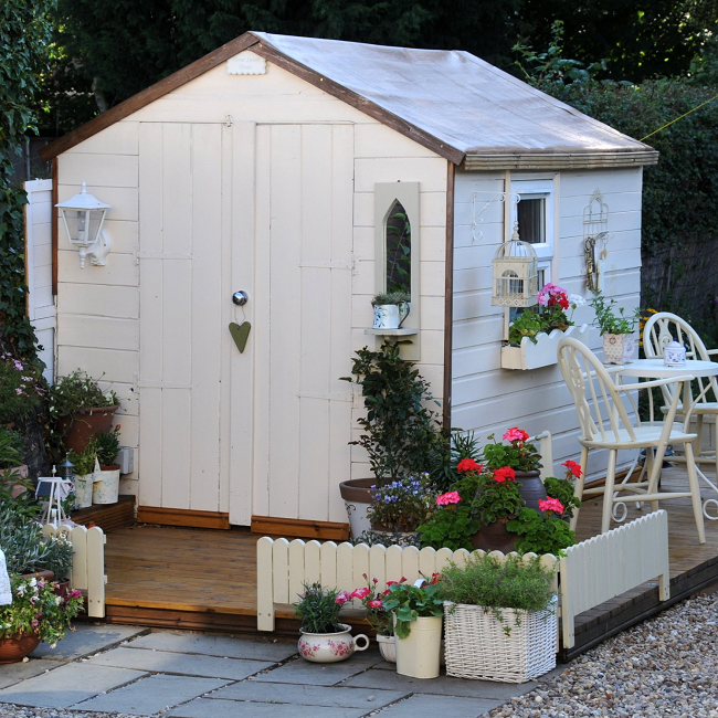 Creamy White - Fleetwood Paints - Popular Paint Colours