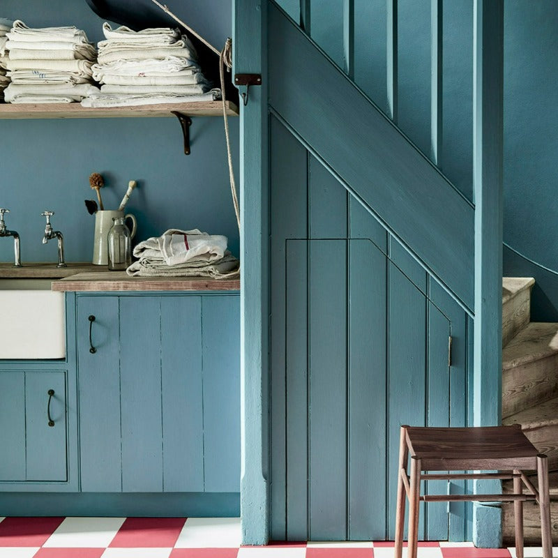 Little Greene Etruria No. 326 is an attractive blue paint colour with a slight hint of green. Little Greene Etruria 326 blue kitchen paint colour.