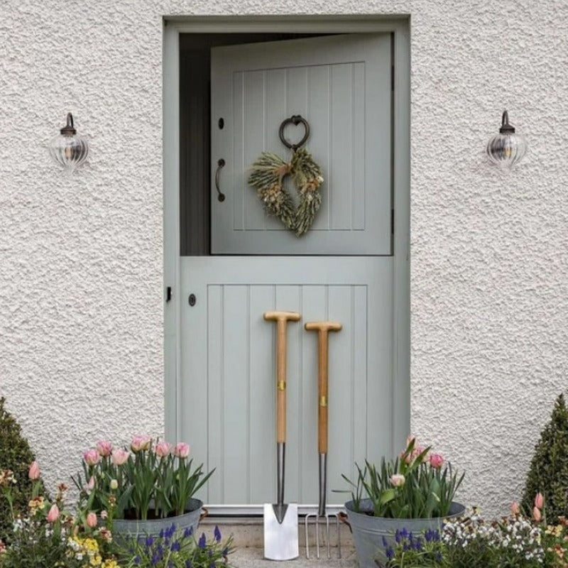 Farrow and Ball Mizzle front Door with Farrow and Ball Pointing on the outside walls - Farrow and Ball Exterior Paint Colour - Order Farrow and Ball Exterior Masonry online from Paint Online 