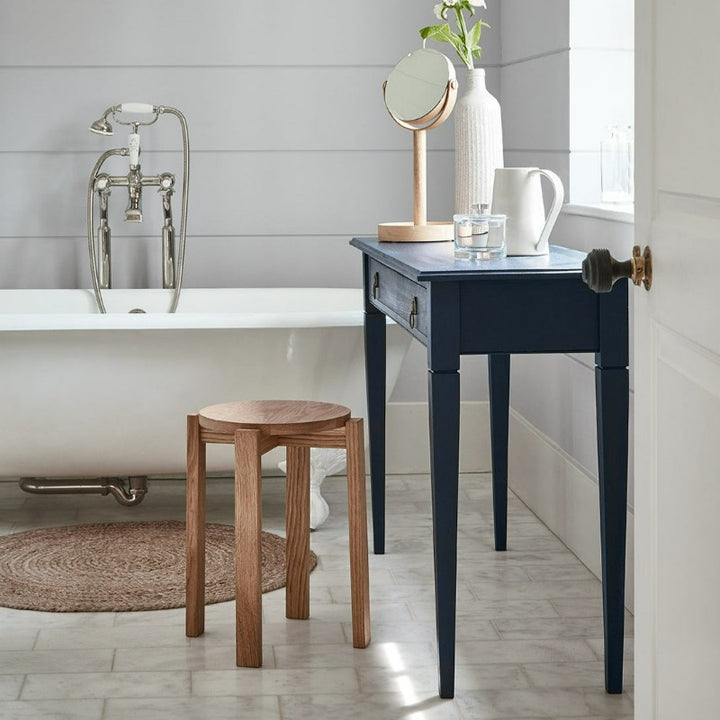 Little Greene Basalt No. 221 - look no further than this timeless blue-black paint colour to create impact in any room. Order Little Greene paint online in Ireland now. 