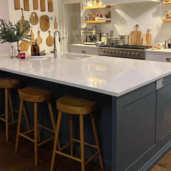 Genesis Kitchen Island Paint Colour - Colourtrend Paints from Paint Online