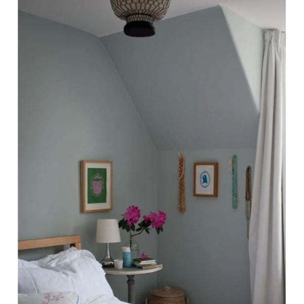 Farrow & Ball Light Blue No. 22 - Farrow and Ball paint colour - Bedroom Paint Colour - Paint Online Ireland