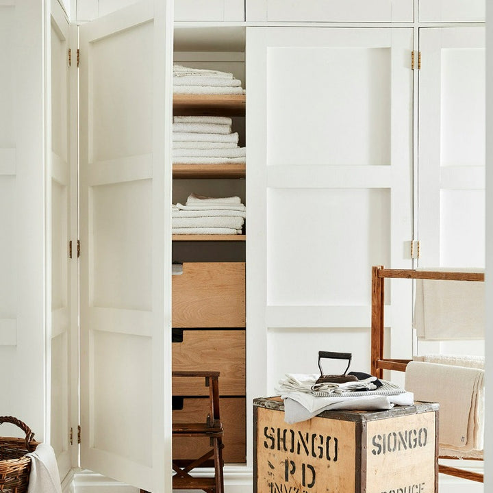 Little Greene Linen Wash No. 33 is a broken and pared down natural linen paint colour. Order Little Greene paint online in Ireland now. 