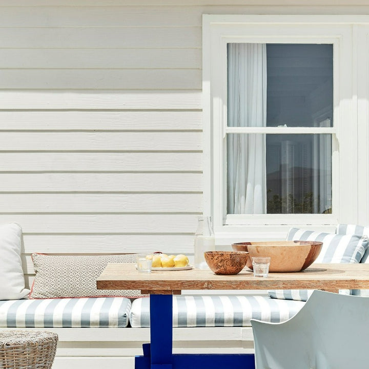 Little Greene Linen Wash No. 33 is a broken and pared down natural linen paint colour. Order Little Greene paint online in Ireland now. 