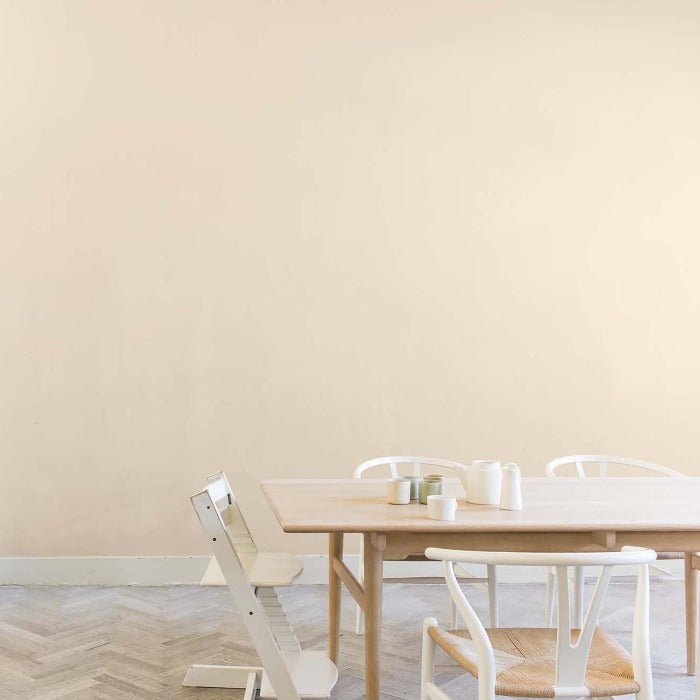 Magnolia - Dulux Soft Sheen Paint Colour