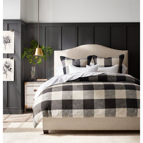 Mercer Grey Fleetwood Paints Vogue Collection