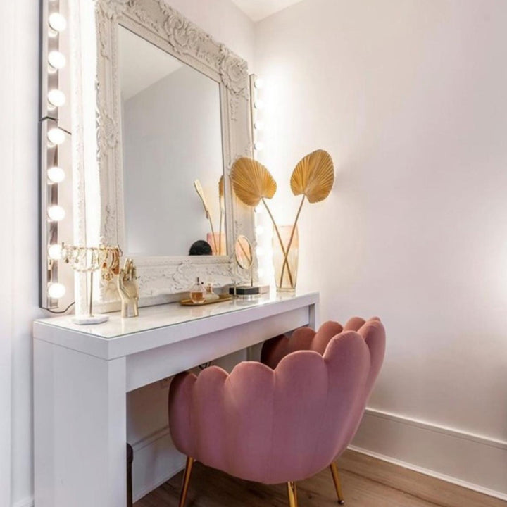 Milk Teeth - Colourtrend Paint