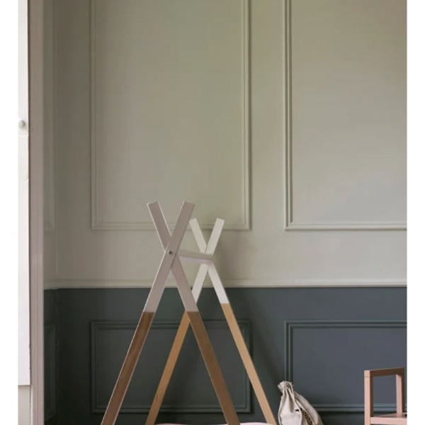Pale Powder No. 204 - Farrow & Ball Paint Colour - Paint Online Ireland