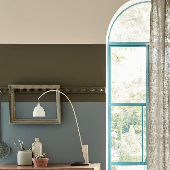 Little Greene Invisible Green No. 56 is a dark green paint colour. Green office paint colour. Buy Little Greene paint online.