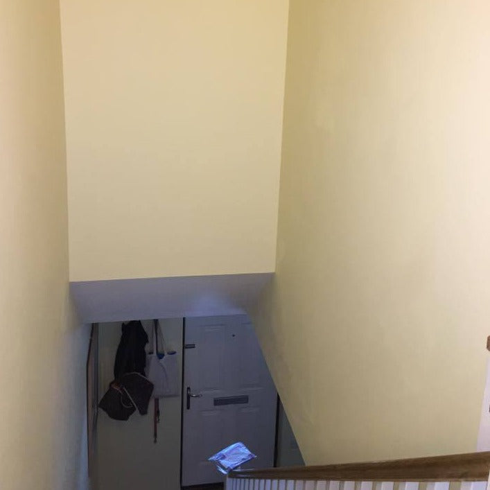 Primrose Yellow - Dulux Paint Colour - Easycare 