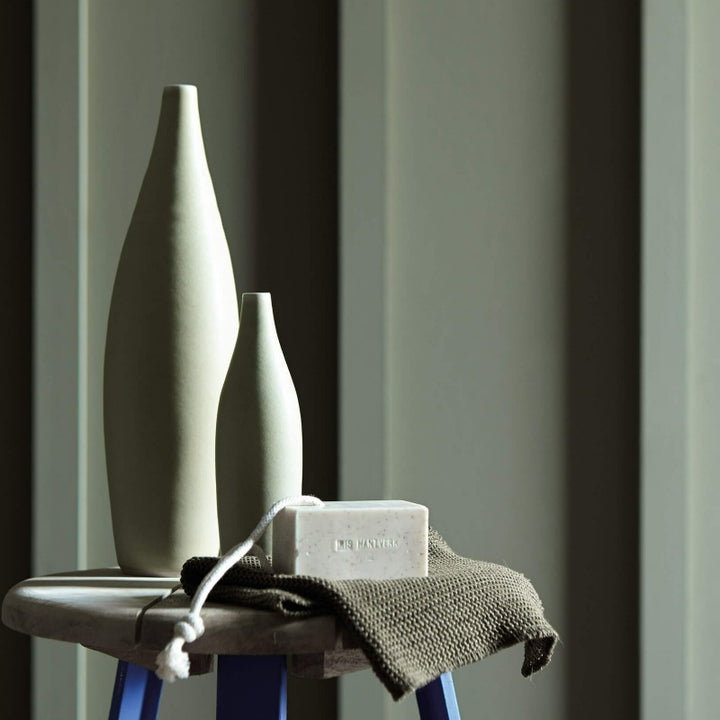 Sage Green No. 80 is a beautiful green paint colour. Sage Green 80 green bathroom paint colour. Order Little Greene paint online in Ireland.