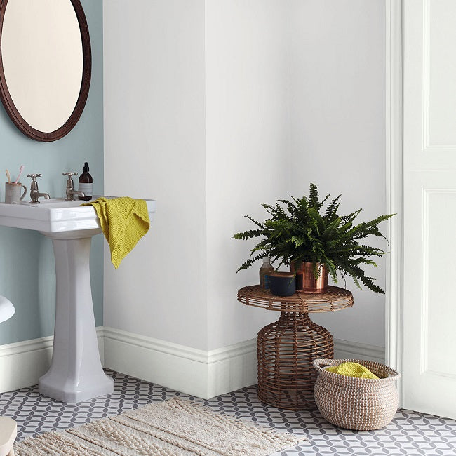 Savon Grey - Dulux Paint Colour - Dulux Easycare Bathrooms