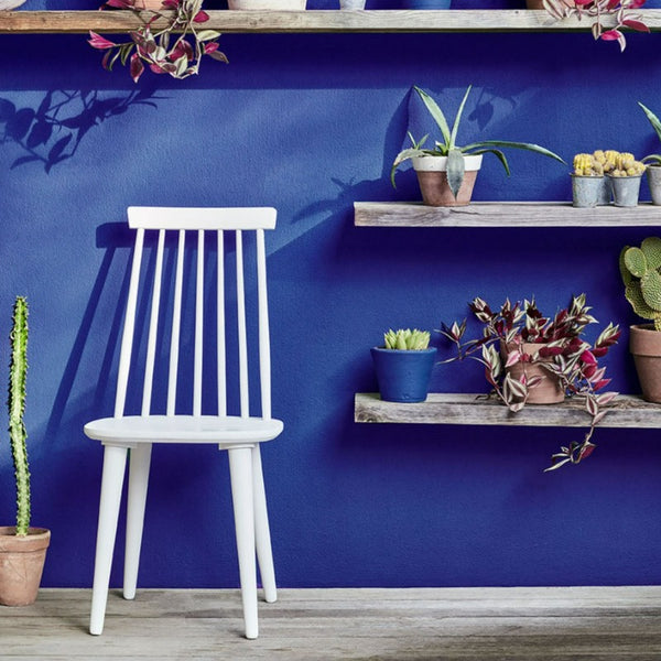 Little Greene Smalt No. 255 is a deep royal blue paint colour. Smalt 255 blue exterior wall paint colour. Buy Little Greene paint online.