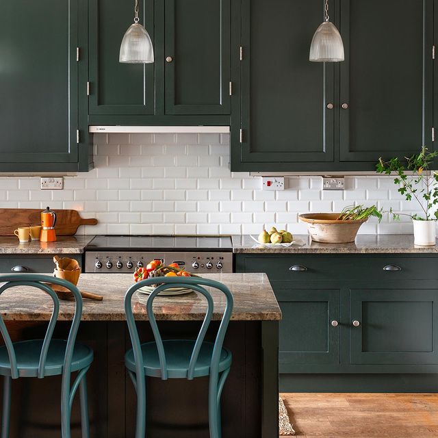 Studio Green No. 93 Farrow & Ball Paint Colour - Kitchen Paint Colour - Paint Online Ireland