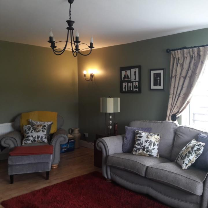 Vicarage Gate - Colourtrend Paint - Historic Colour