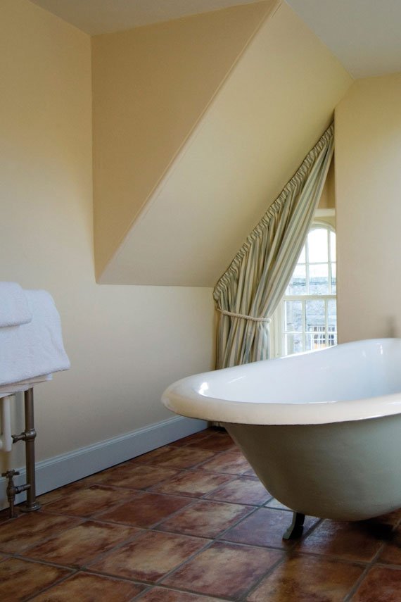 Farrow & Ball Dorset Cream - Farrow & Ball Paint Colour - Cream Paint Colour - Paint Online Ireland