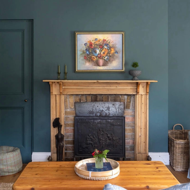 Deep Teal paint colour from Pantone Fleetwood Paints. Buy Fleetwood Paint Online 